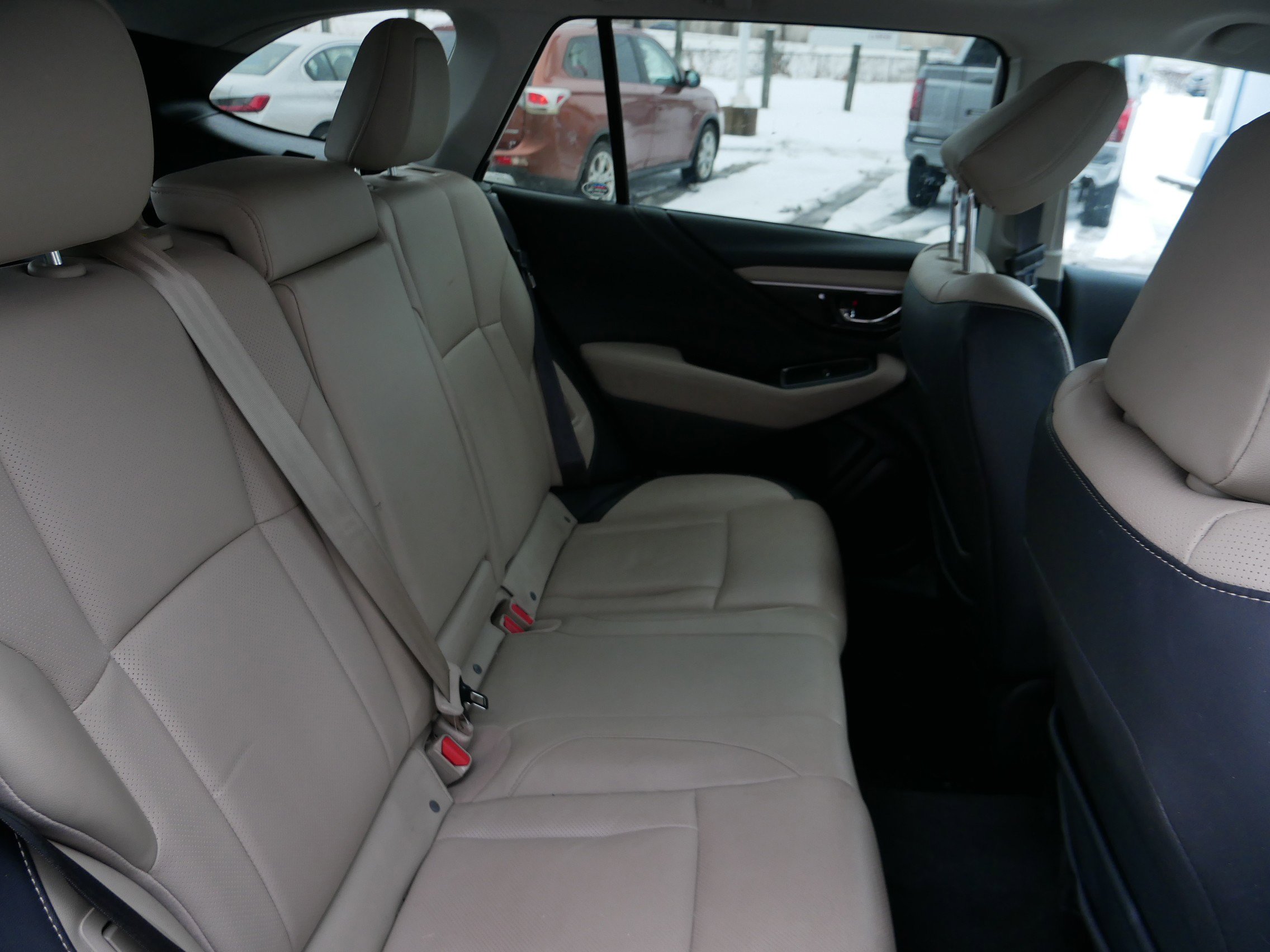 Used 2023 Subaru Outback Limited image 24