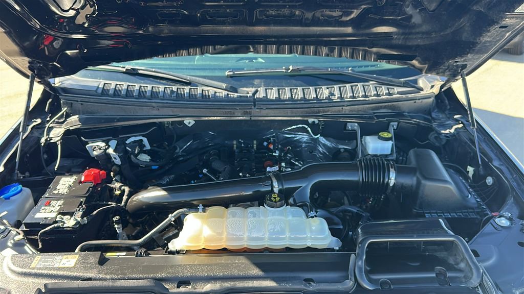 Used 2024 Ford Expedition Max Limited image 3