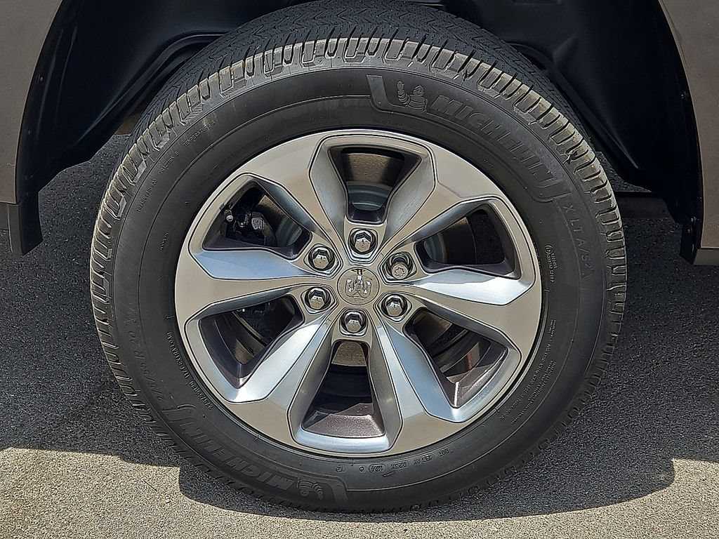 Used 2020 RAM 1500 Limited w/ Off Road Group AWD/4WD image 7