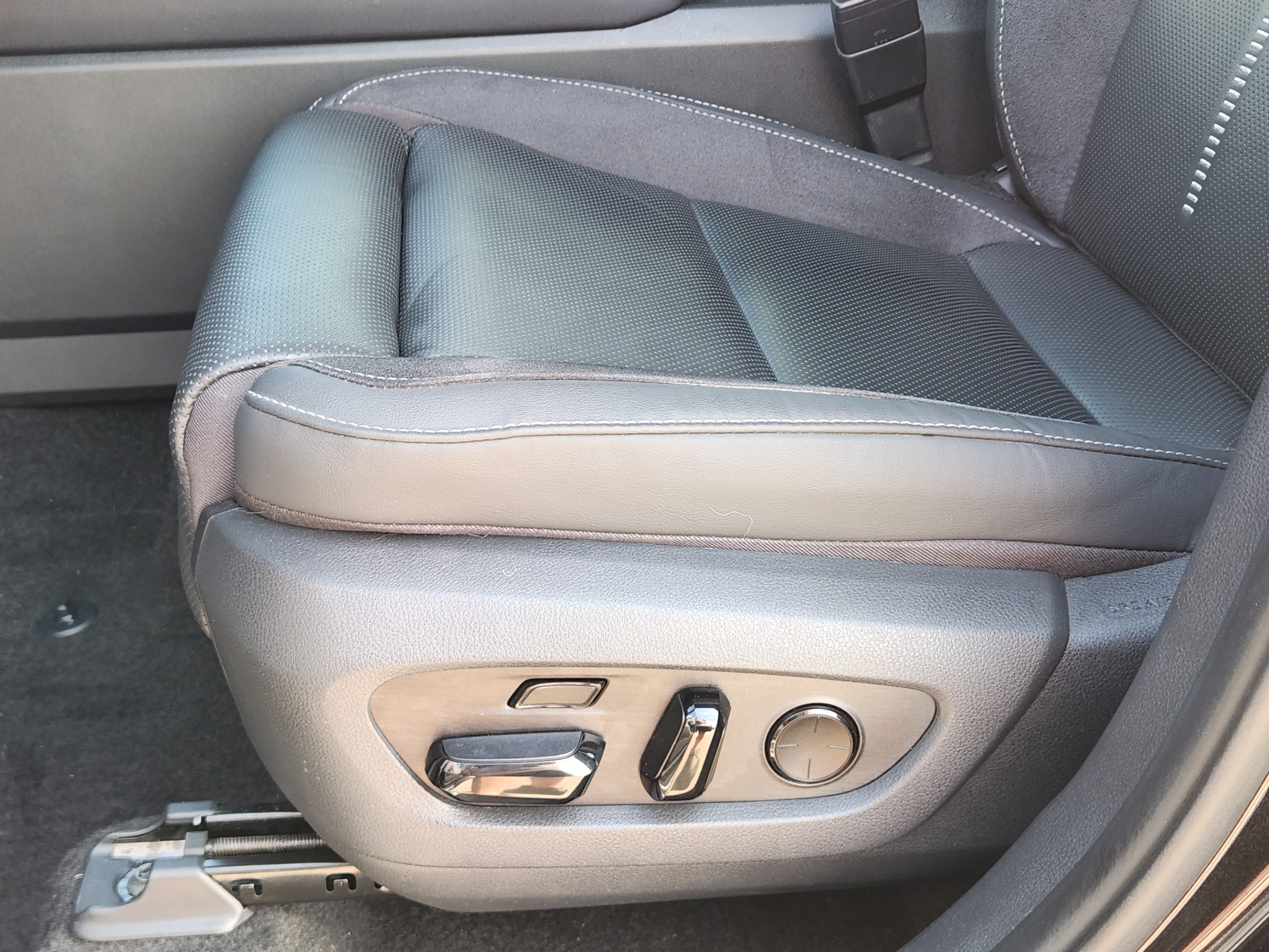 Certified 2024 Lexus TX 350 FWD w/ Technology Package image 20