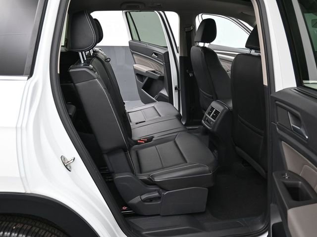 Used 2023 Volkswagen Atlas SE w/ Panoramic Sunroof Package FWD image 34