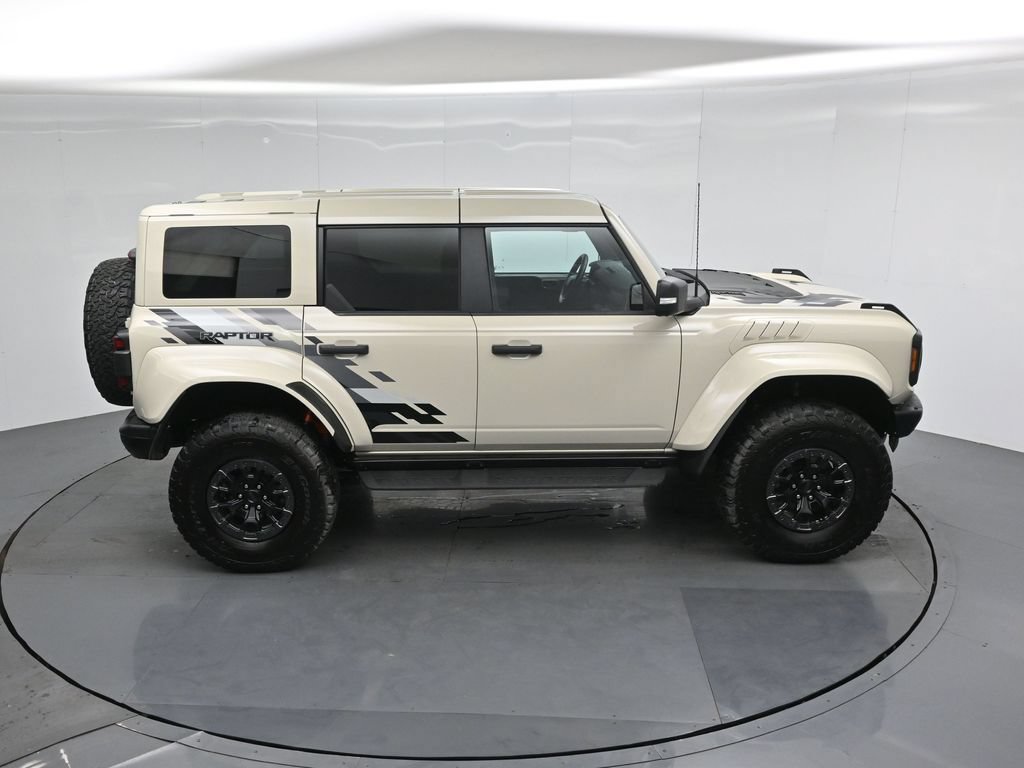 Used 2025 Ford Bronco Raptor AWD/4WD image 35