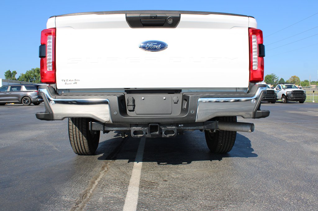 Used 2024 Ford F350 XL w/ 360-Degree Camera Package RWD image 12