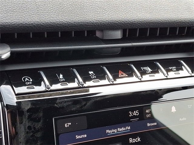 New 2025 Jeep Grand Cherokee L Laredo image 17