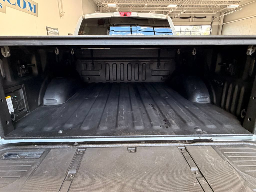 Used 2022 Ford F150 Lariat w/ Equipment Group 502A High AWD/4WD image 8