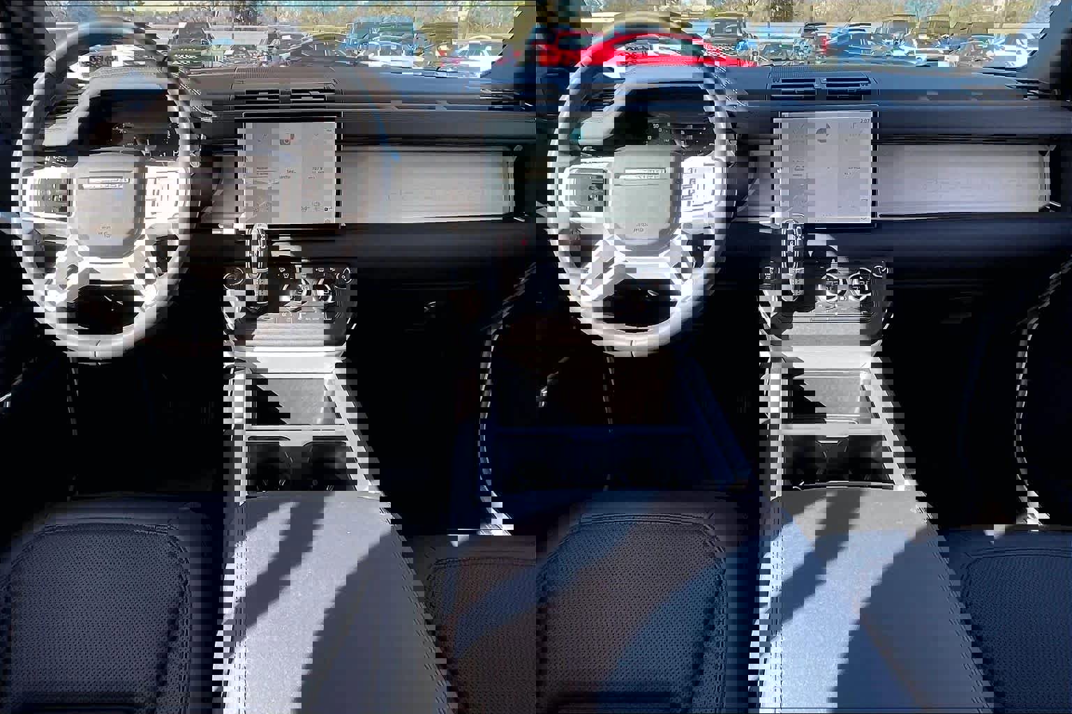 Used 2025 Land Rover Defender 110 S image 16