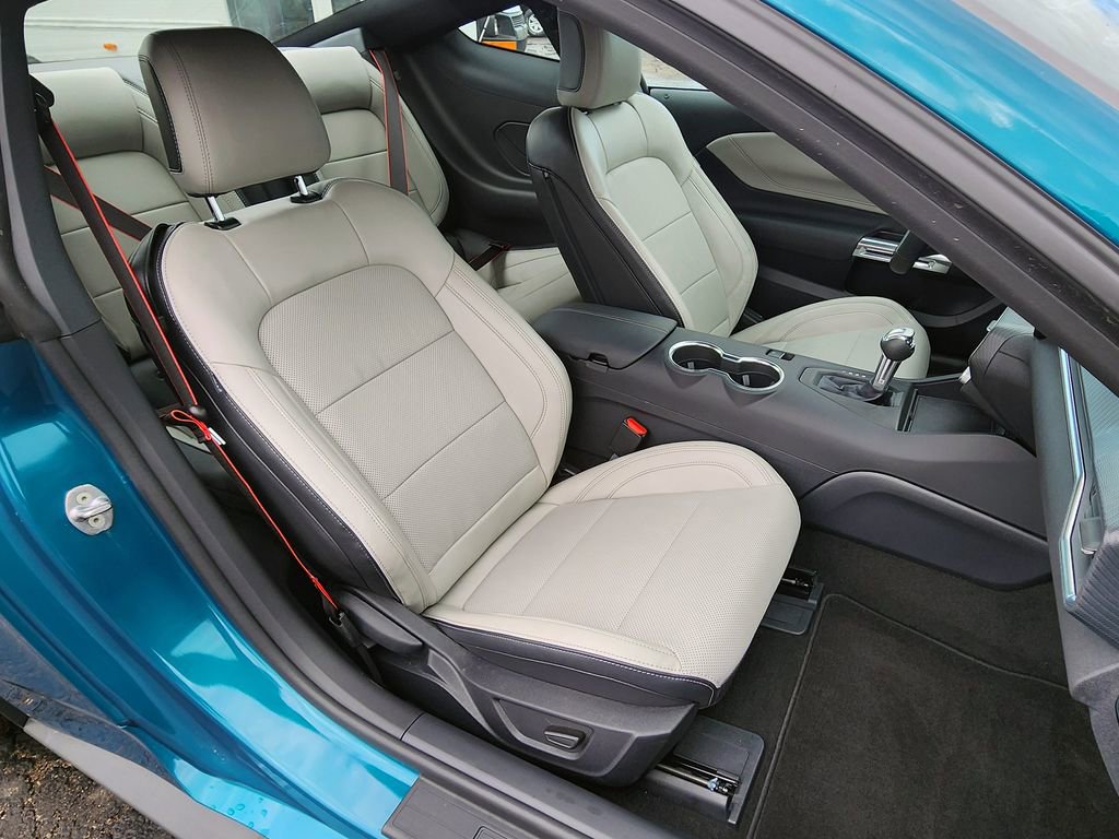 Used 2026 Ford Mustang Premium w/ Mustang Nite Pony Package image 32