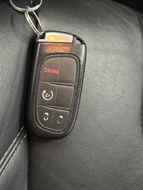 Used 2016 Jeep Cherokee High Altitude image 31