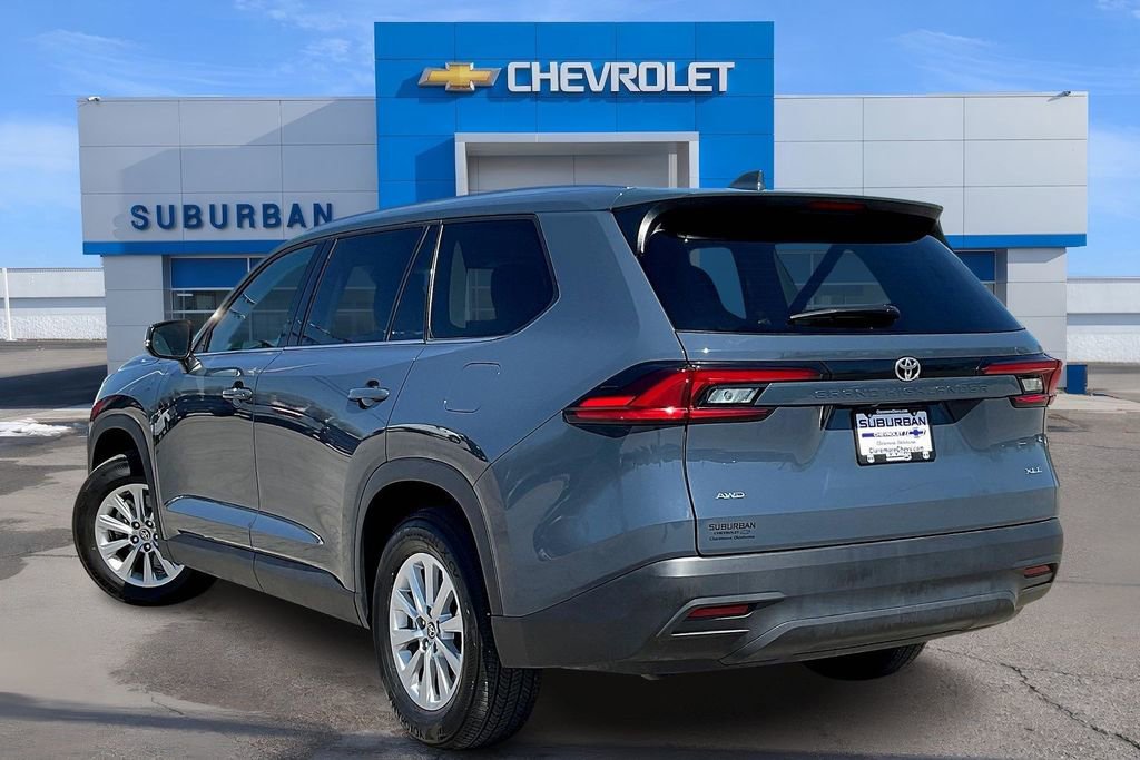 Used 2025 Toyota Grand Highlander AWD image 12