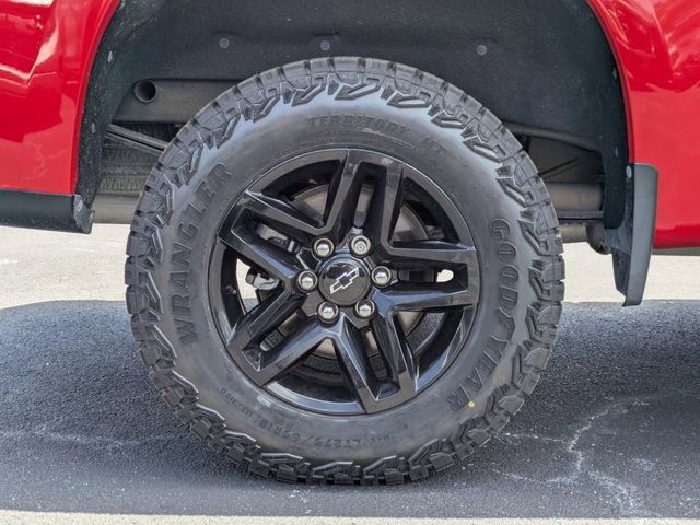 Used 2019 Chevrolet Silverado 1500 LT Trail Boss AWD/4WD image 11