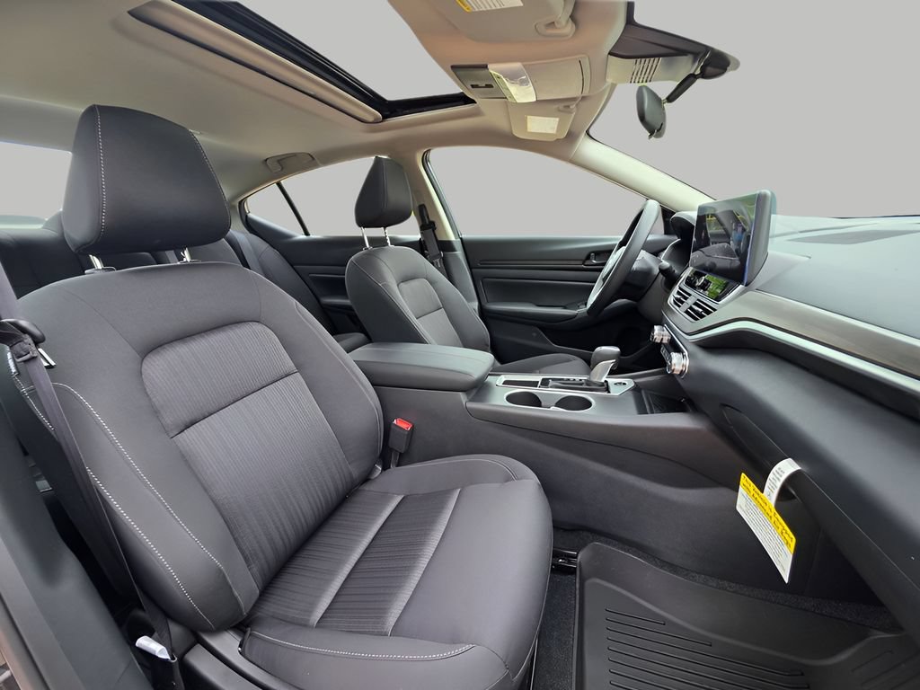 New 2026 Nissan Altima 2.5 SV w/ SV Special Edition Package FWD image 9