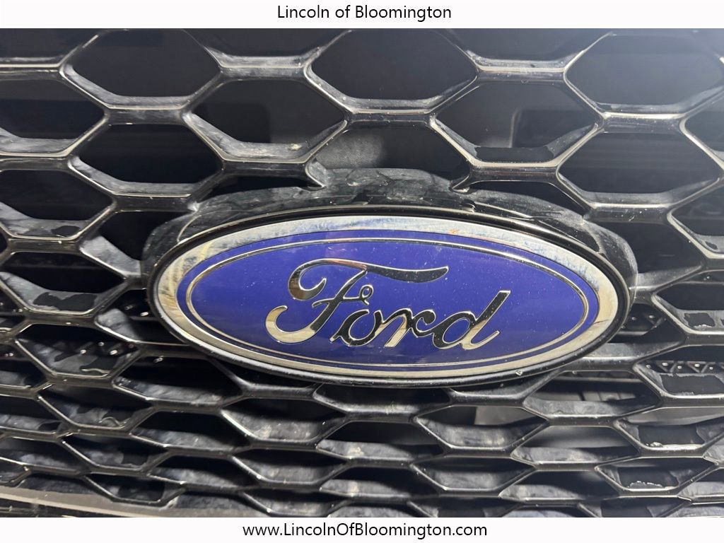 Used 2022 Ford Edge ST-Line w/ Class II Trailer Tow Package AWD/4WD image 11