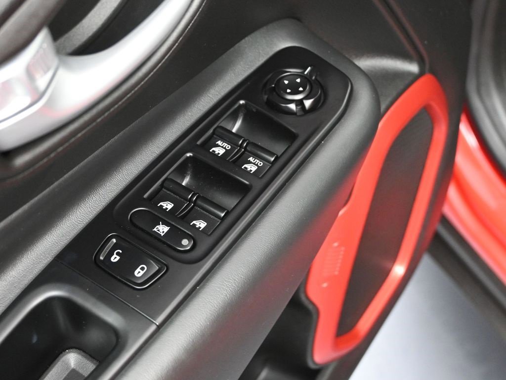 Used 2023 Jeep Renegade Trailhawk w/ Sun/Sound Group image 10