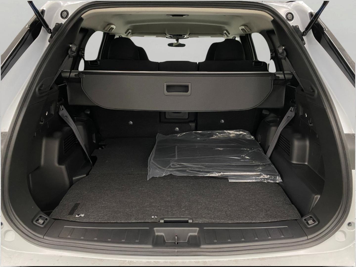 New 2026 Mitsubishi Outlander ES image 5