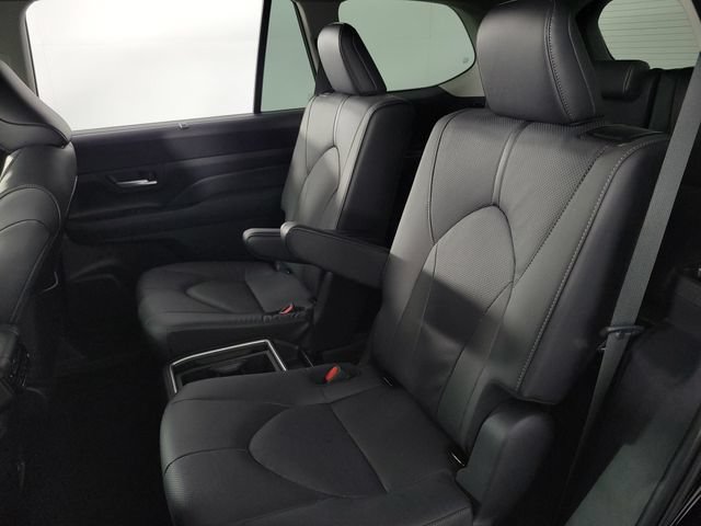 Used 2026 Toyota Grand Highlander FWD image 18
