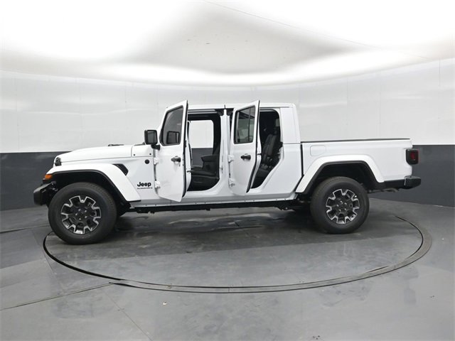 New 2025 Jeep Gladiator Sport w/ Premium Package image 48