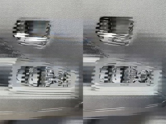 Certified 2024 Nissan Kicks SV image 20