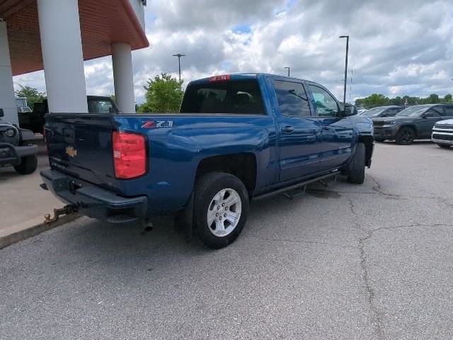 Used 2018 Chevrolet Silverado 1500 LT w/ All Star Edition AWD/4WD image 33