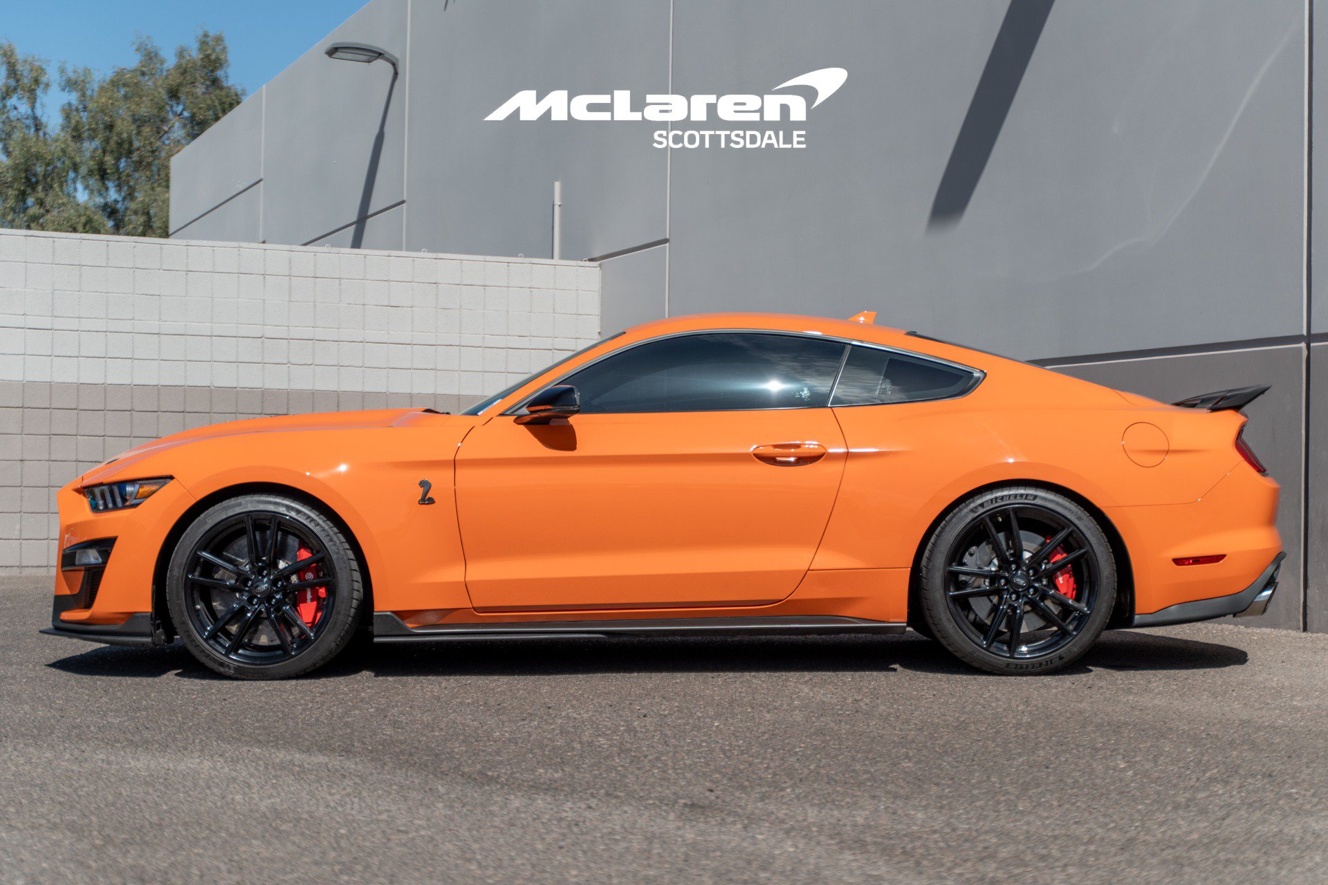 Used 2021 Ford Mustang Shelby GT500 w/ Technology Package RWD image 4