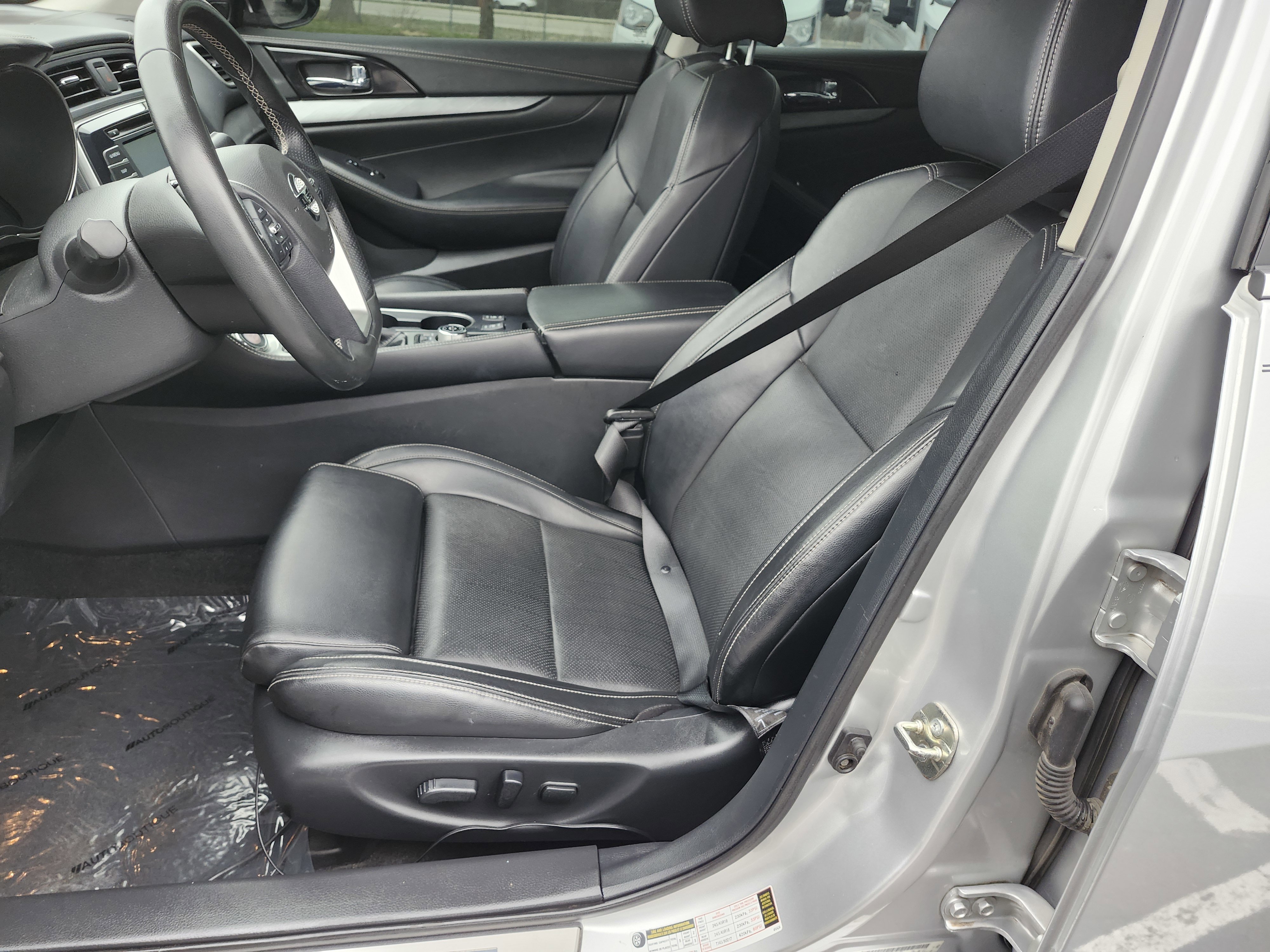 Used 2018 Nissan Maxima 3.5 SL image 29