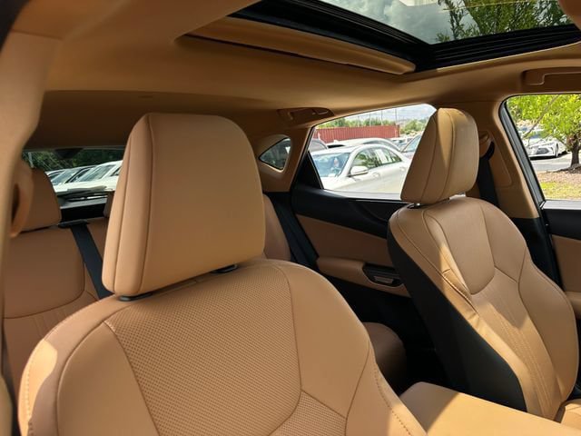 Used 2024 Lexus NX 350 AWD image 33