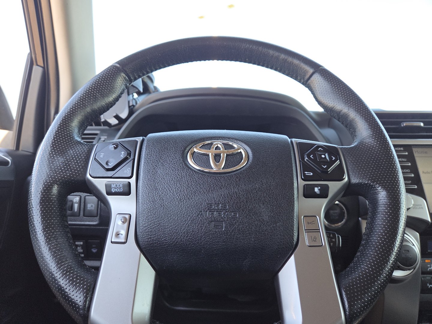 Used 2023 Toyota 4Runner Limited AWD/4WD image 25