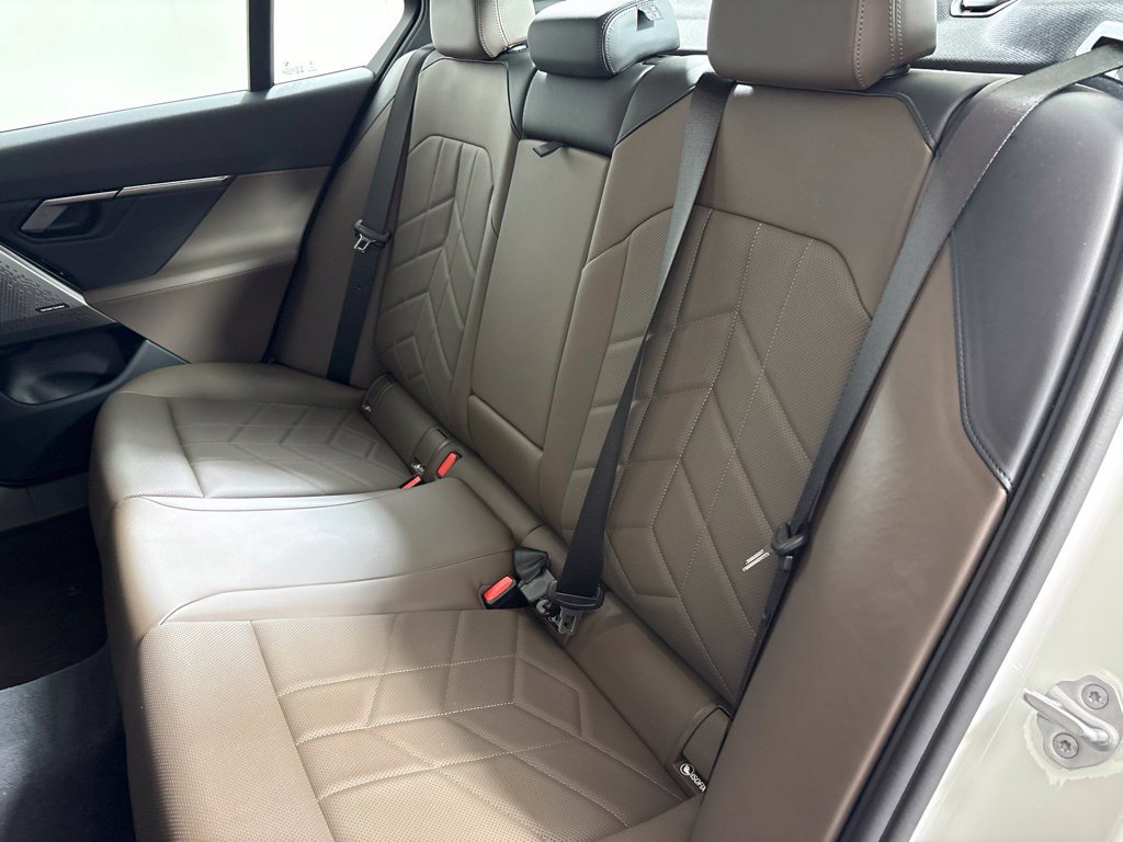 Certified 2026 BMW 530i w/ M Sport Package RWD image 28