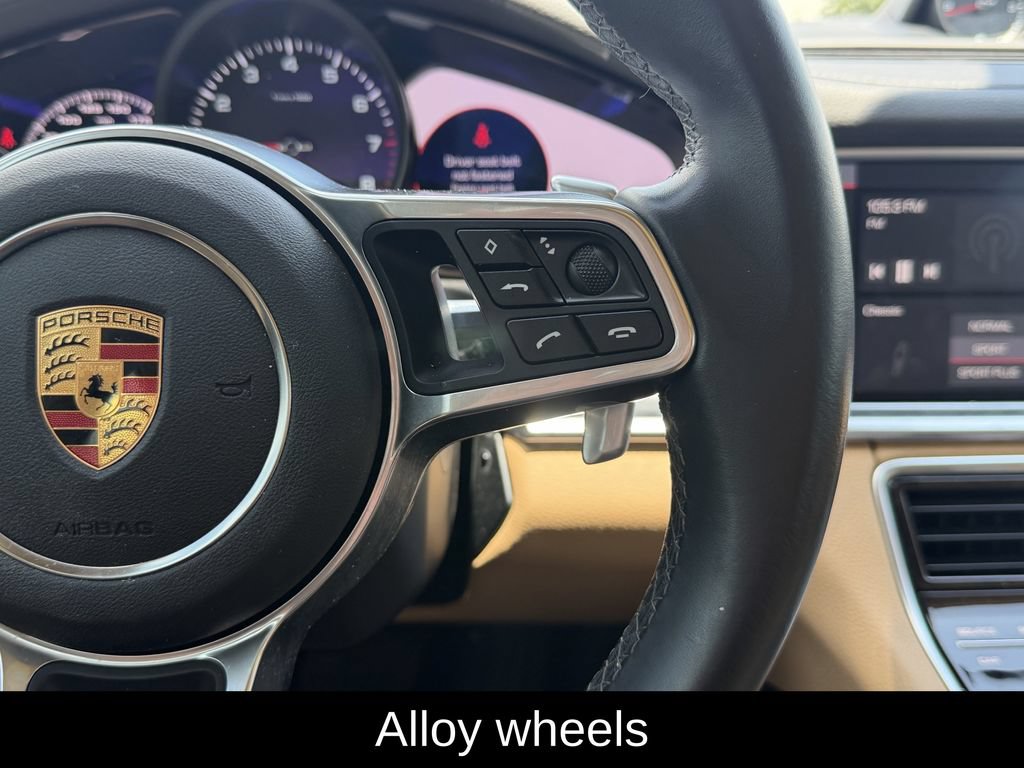 Used 2018 Porsche Panamera RWD image 18