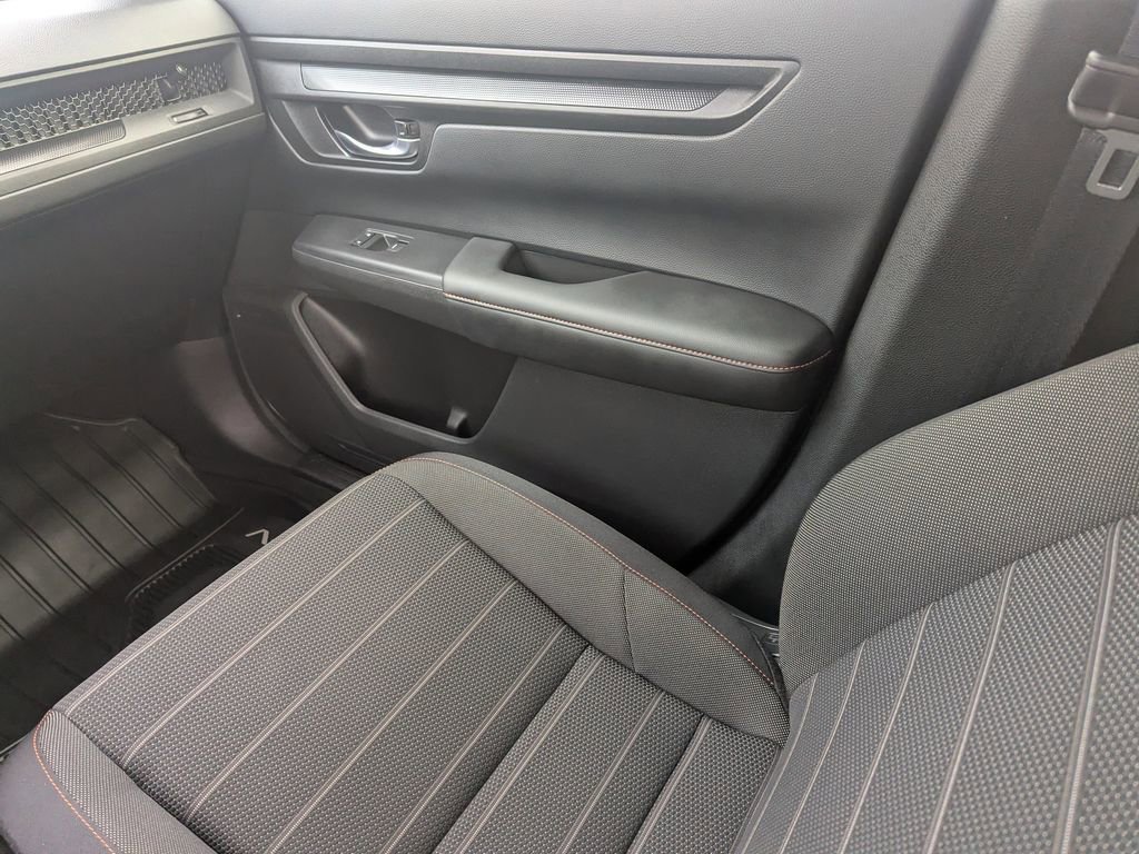 Used 2023 Honda CR-V Sport image 14