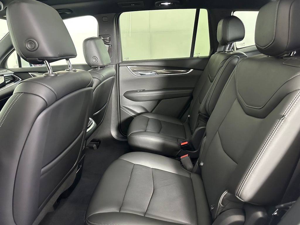 Used 2021 Cadillac XT6 Sport AWD/4WD image 27