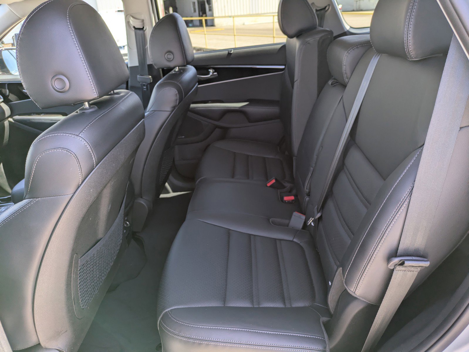 Certified 2019 Kia Sorento EX w/ EX Touring Package image 12