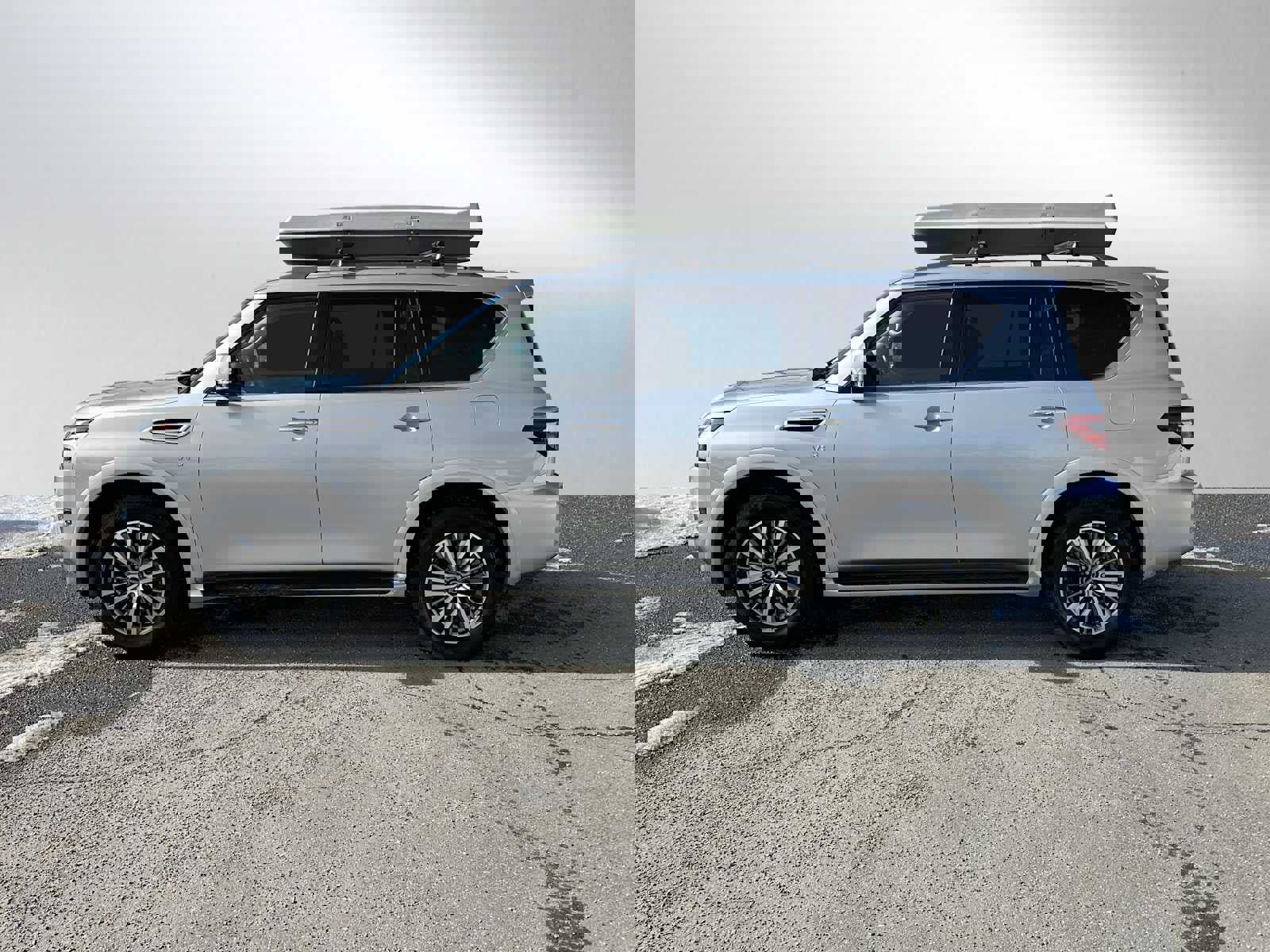 Used 2021 Nissan Armada SL w/ Captain's Chairs Package image 6