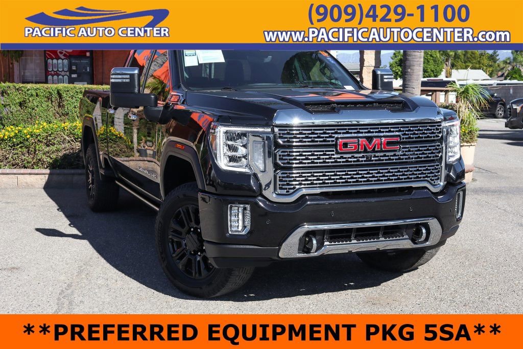Used 2023 GMC Sierra 3500 Denali w/ Denali Black Diamond Edition image 1