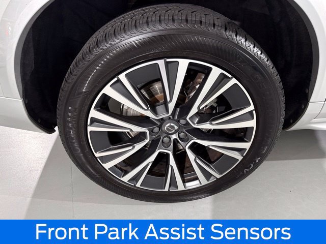 Used 2020 Volvo XC90 T6 Momentum w/ Protection Package Premier AWD/4WD image 14