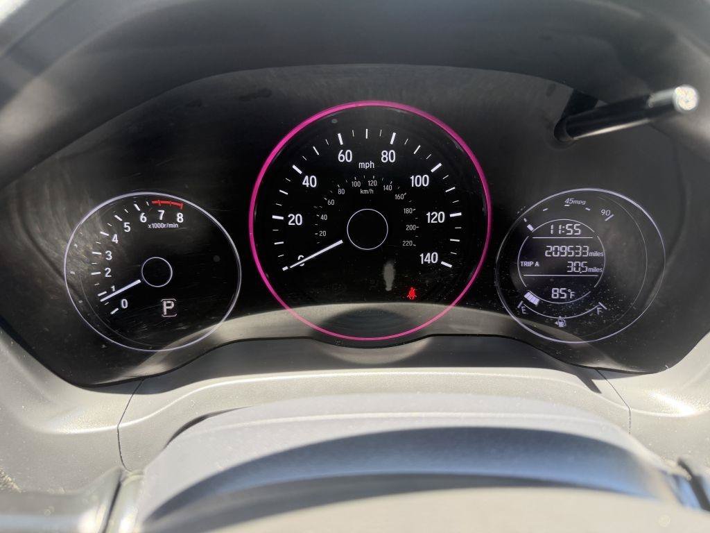 Used 2020 Honda HR-V LX image 8