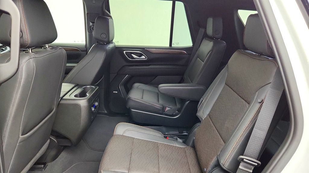 Used 2023 Chevrolet Tahoe High Country AWD/4WD image 21