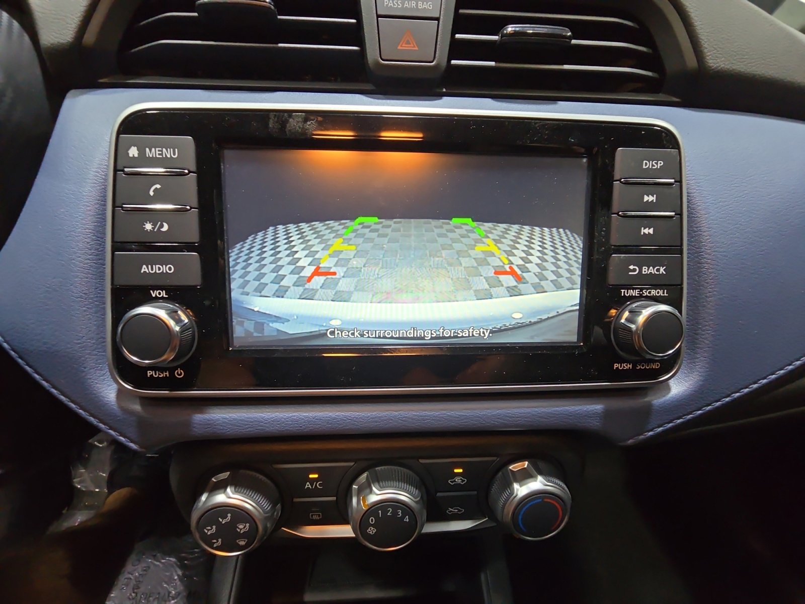 New 2025 Nissan Versa SV w/ Trunk Package image 29