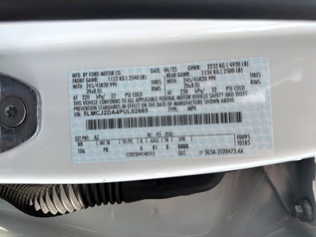 Certified 2023 Lincoln Corsair Reserve w/ Equipment Group 201A image 35