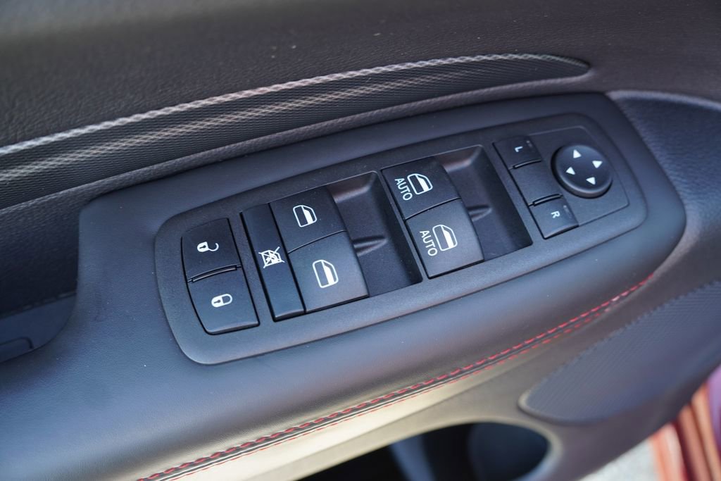 Certified 2023 Dodge Durango R/T w/ Tow 'N Go Package image 26