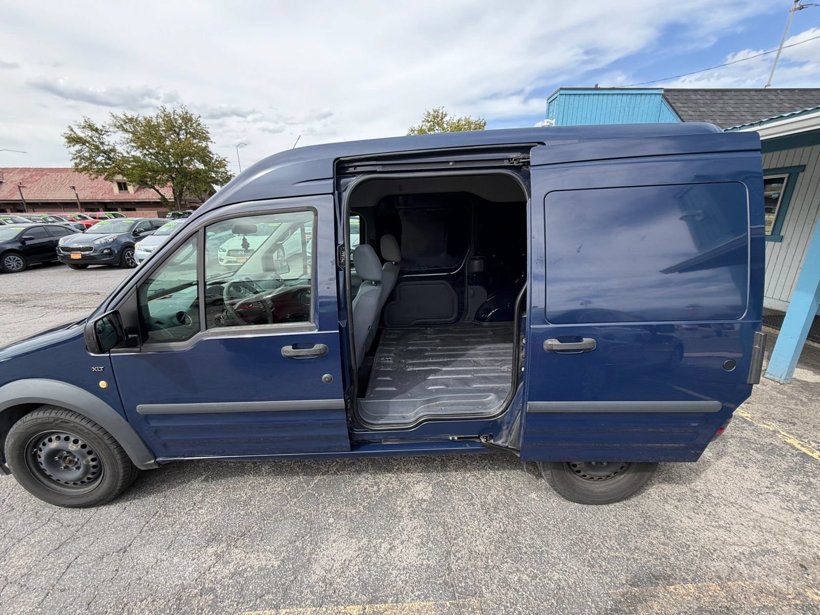 Used 2013 Ford Transit Connect XLT FWD image 17