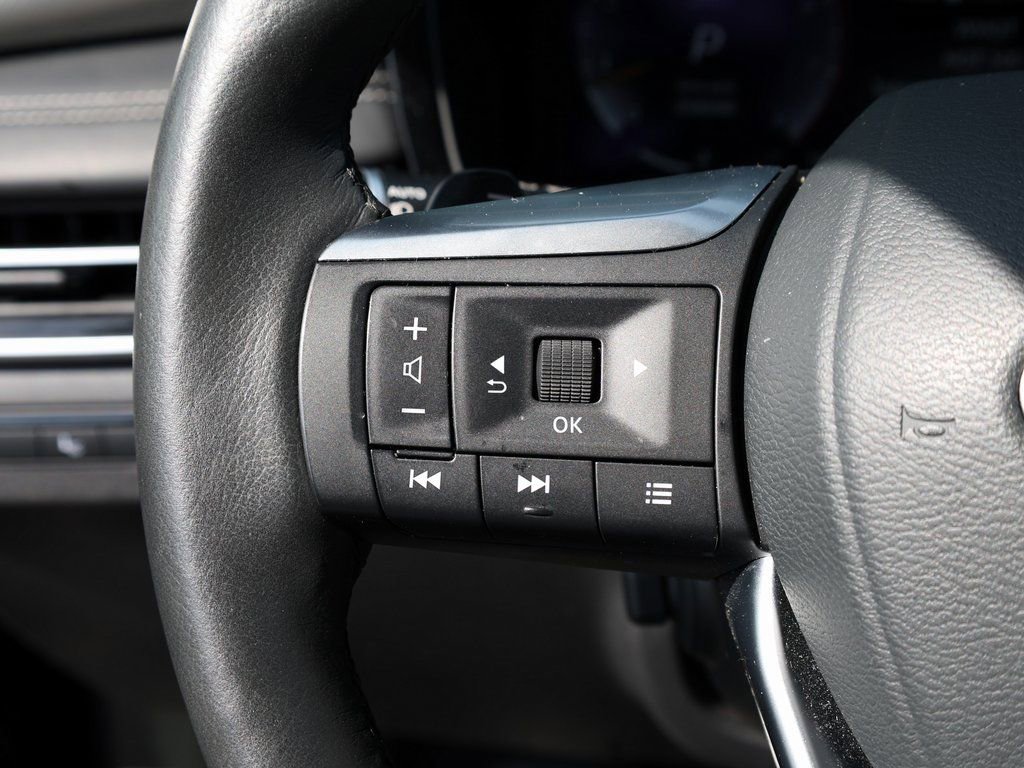 Certified 2025 INFINITI QX60 Luxe w/ Vision Package image 37