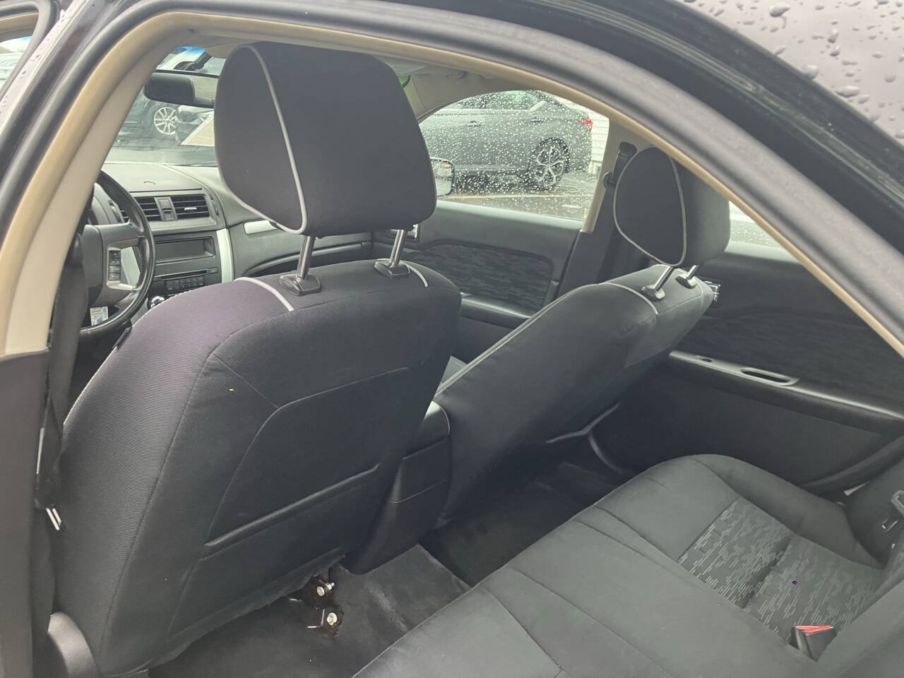 Used 2012 Ford Fusion SE FWD image 25