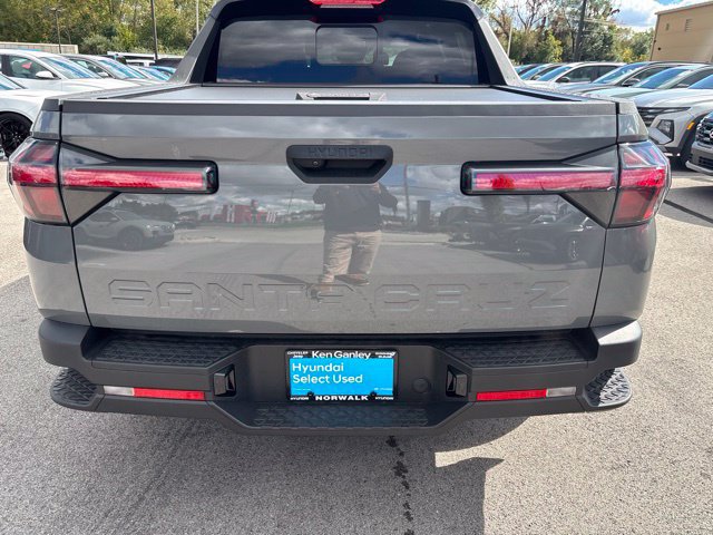 Used 2025 Hyundai Santa Cruz SEL FWD image 9