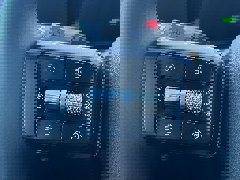 New 2026 Hyundai Ioniq 9 S image 10