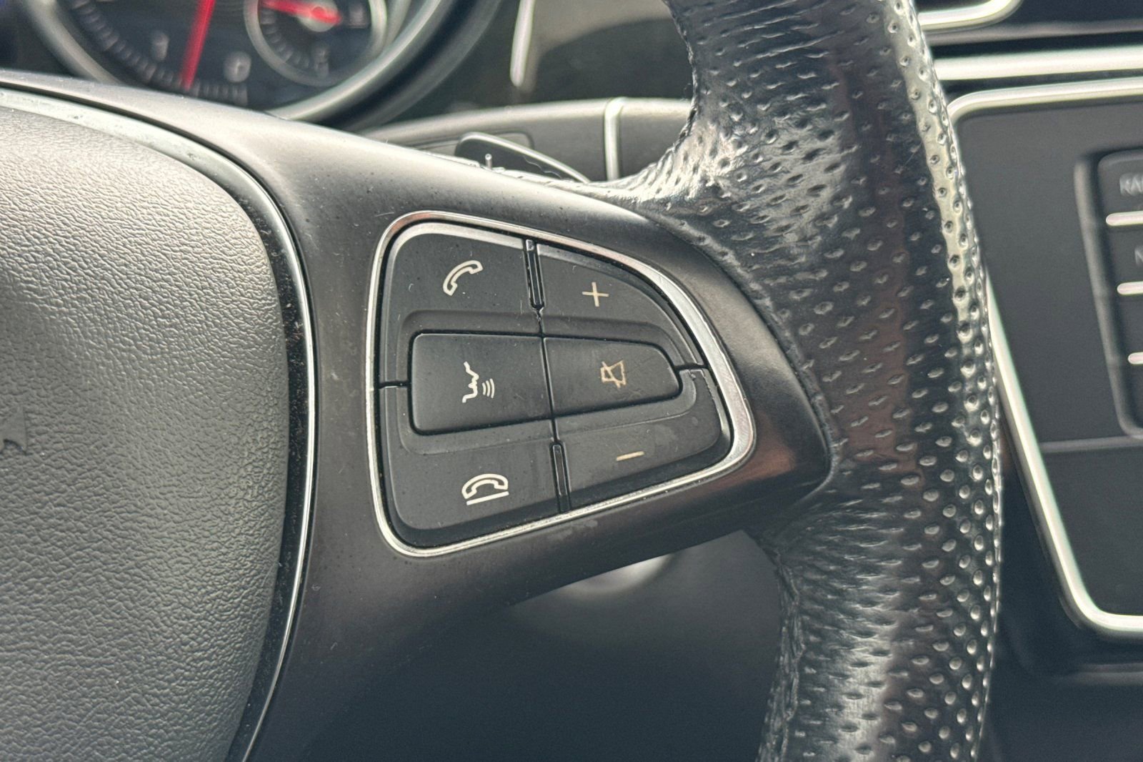 Certified 2018 Mercedes-Benz GLE 350 image 30