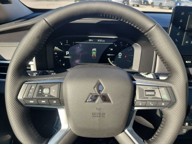 New 2026 Mitsubishi Outlander SE image 25