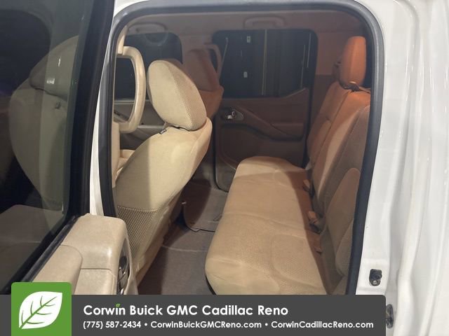 Used 2012 Nissan Frontier SV w/ SV Premium Utility Pkg image 22