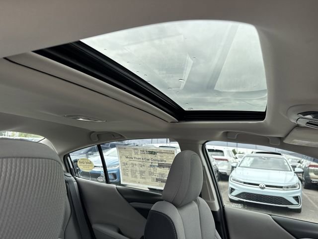 Used 2025 Subaru Legacy Premium image 20