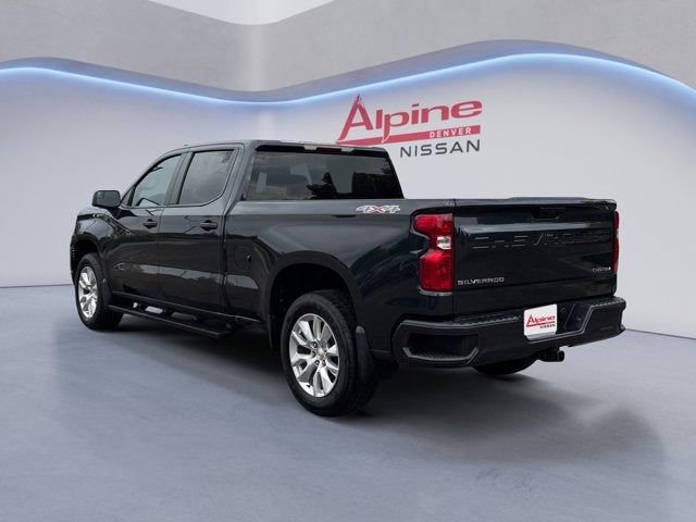 Used 2023 Chevrolet Silverado 1500 Custom image 3