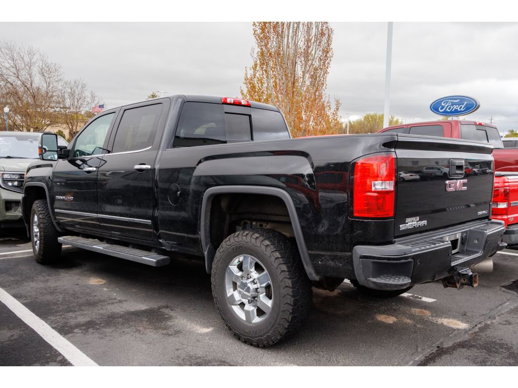 Used 2016 GMC Sierra 3500 Denali w/ Duramax Plus Package AWD/4WD image 3
